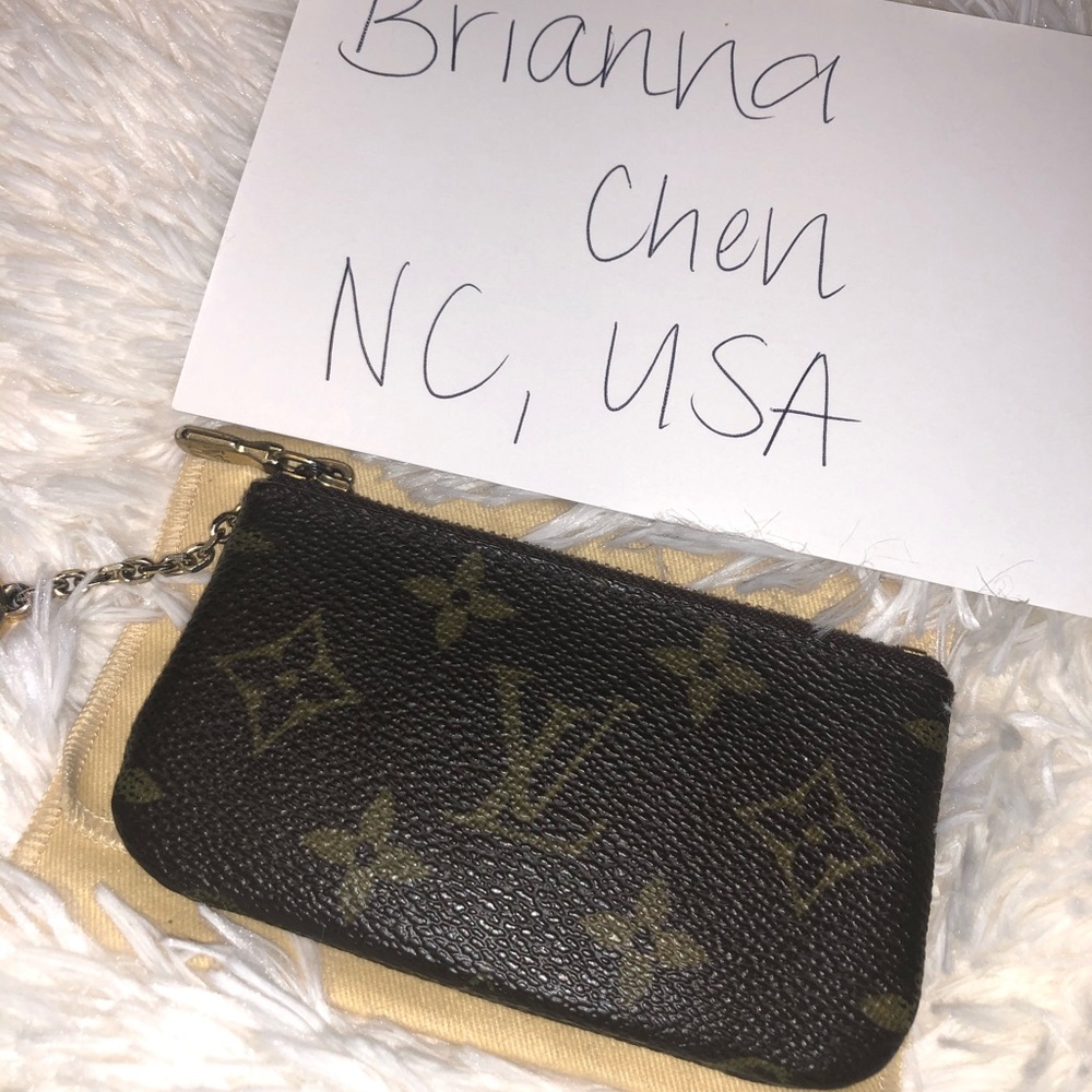 Louis Vuitton Key Pouch 🔑